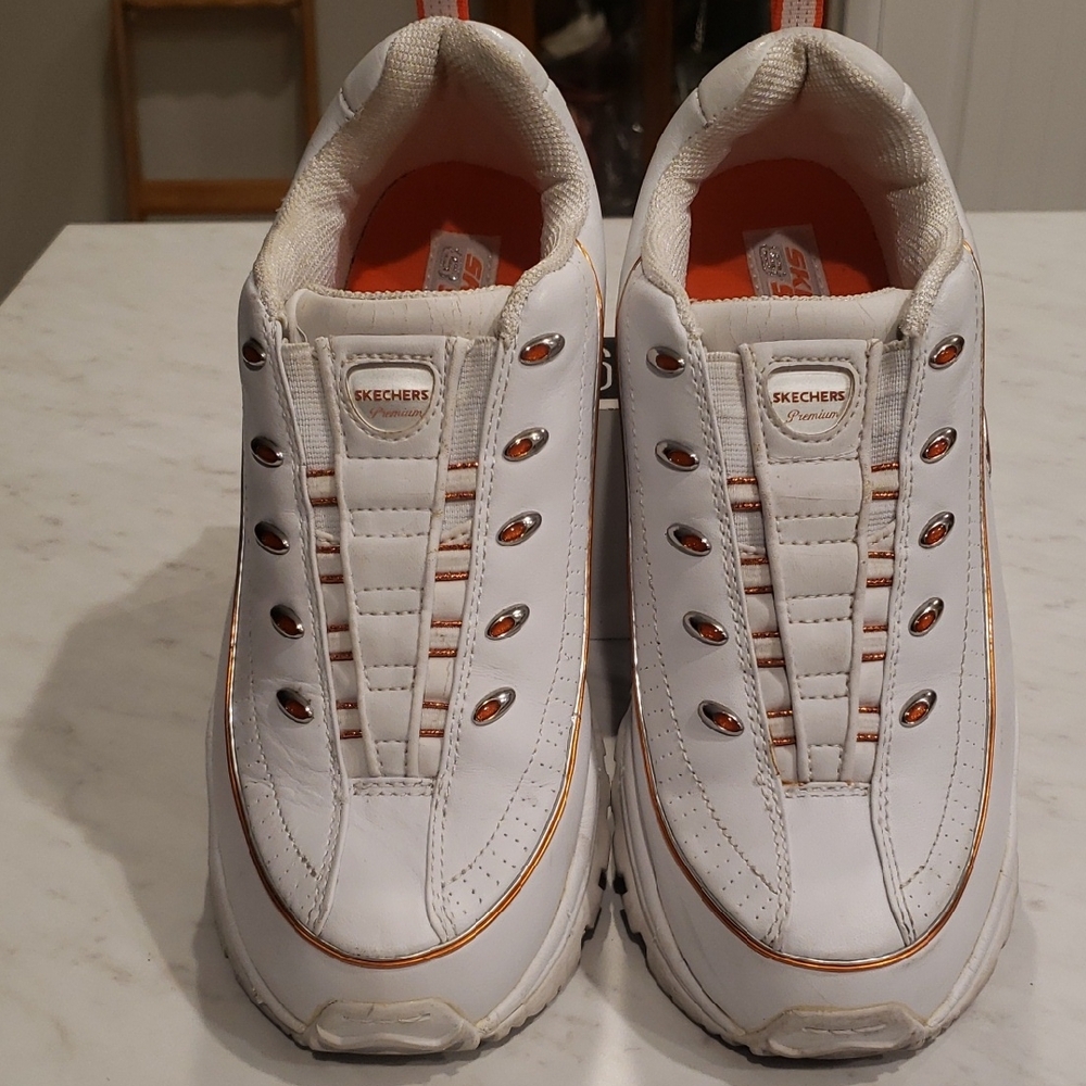 Skechers White Sneakers with Orange Highlights Size 8.5